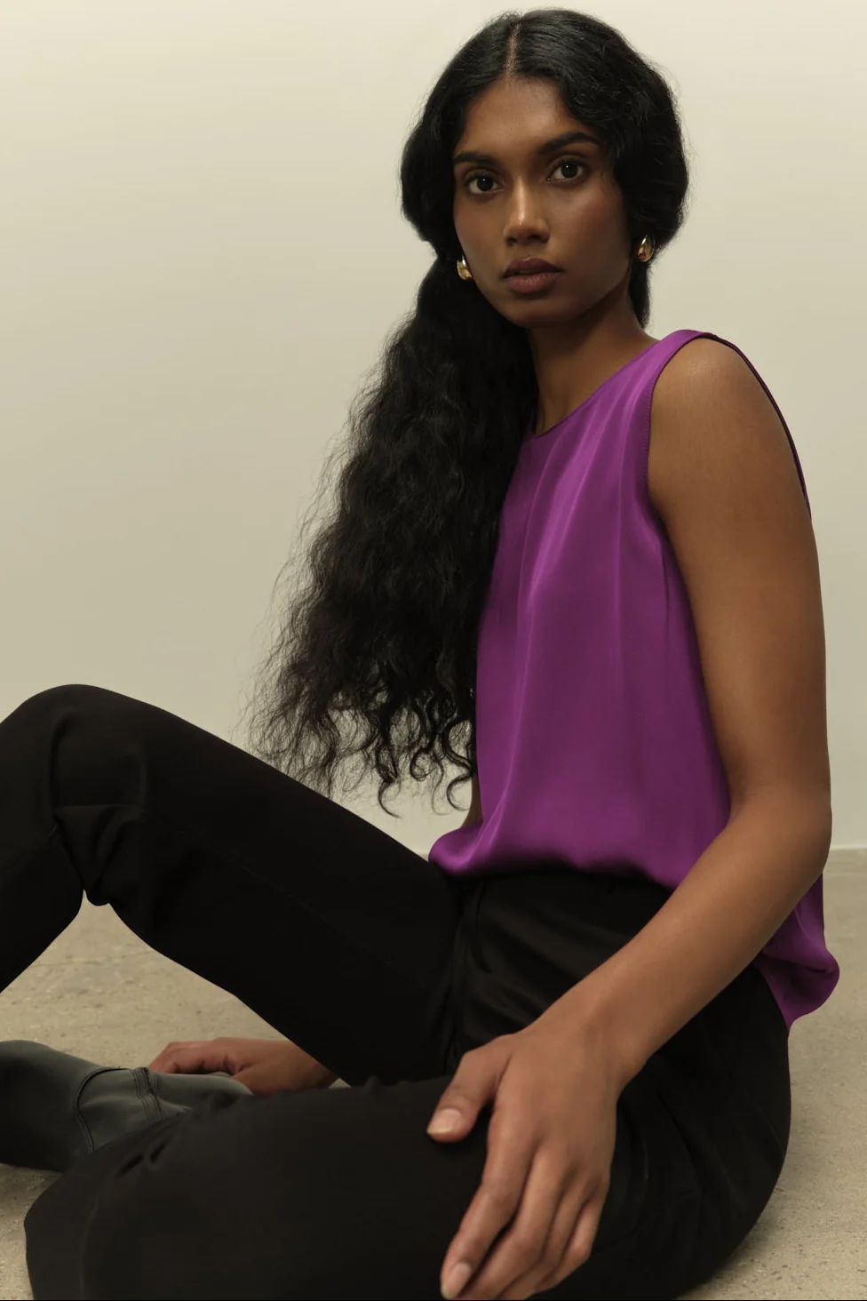 The Amber Silk Shell Deep Purple - Image 3