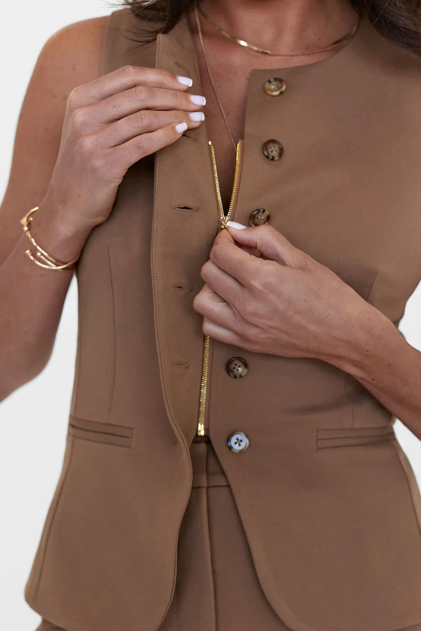 The Anna Vest Camel - Image 6