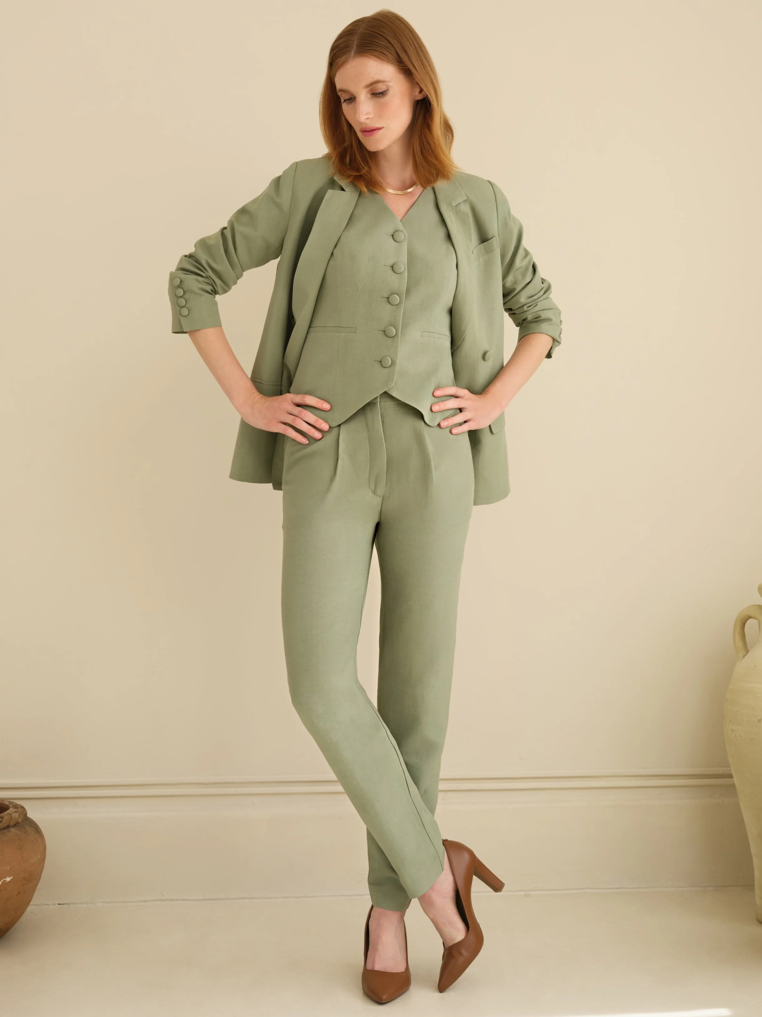 The Avery Pleated Trouser Sage - Image 4