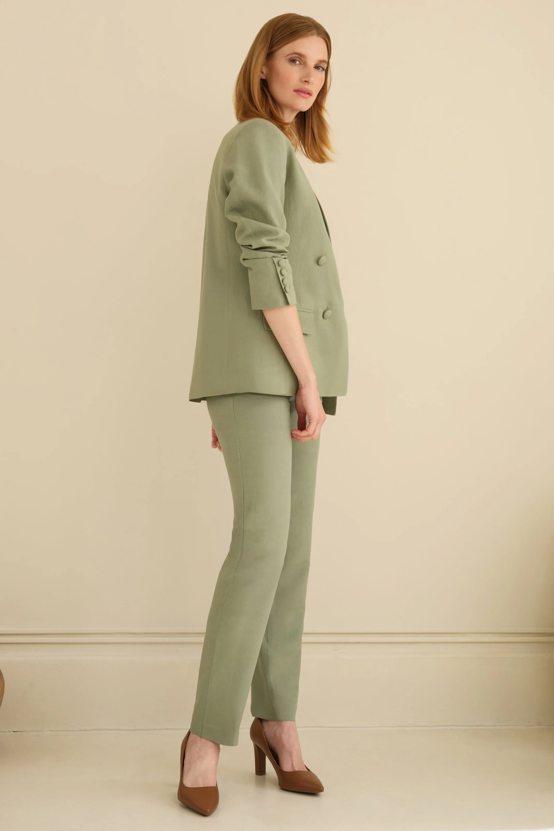 The Avery Pleated Trouser Sage - Image 5