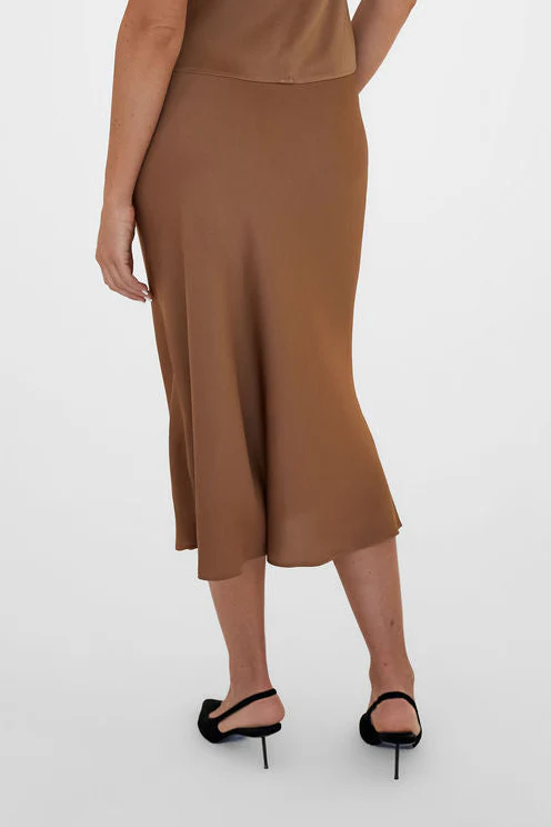 The Caroline Silk Bias Skirt Camel - Image 4