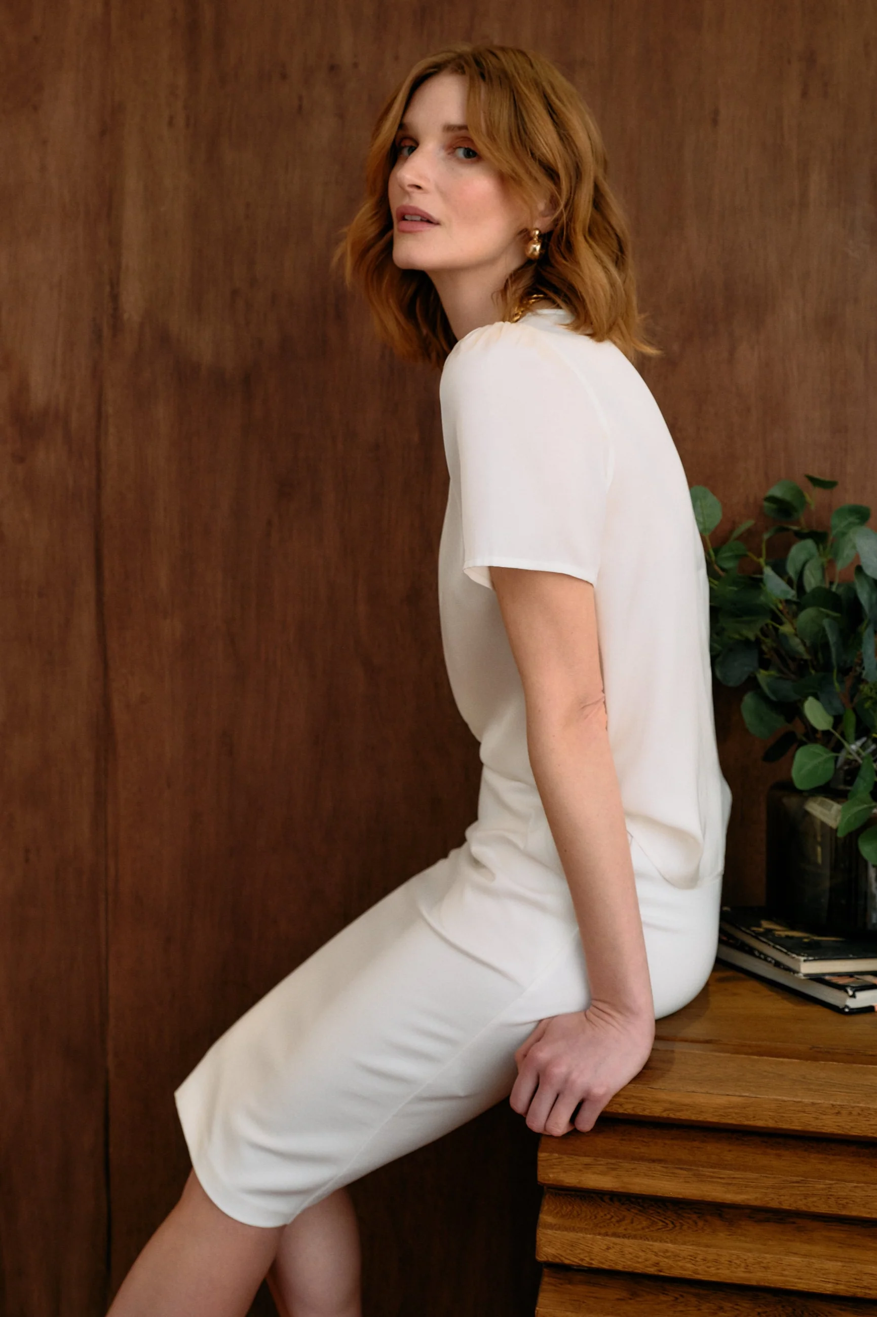 The Elena Pencil Skirt Ivory - Image 3