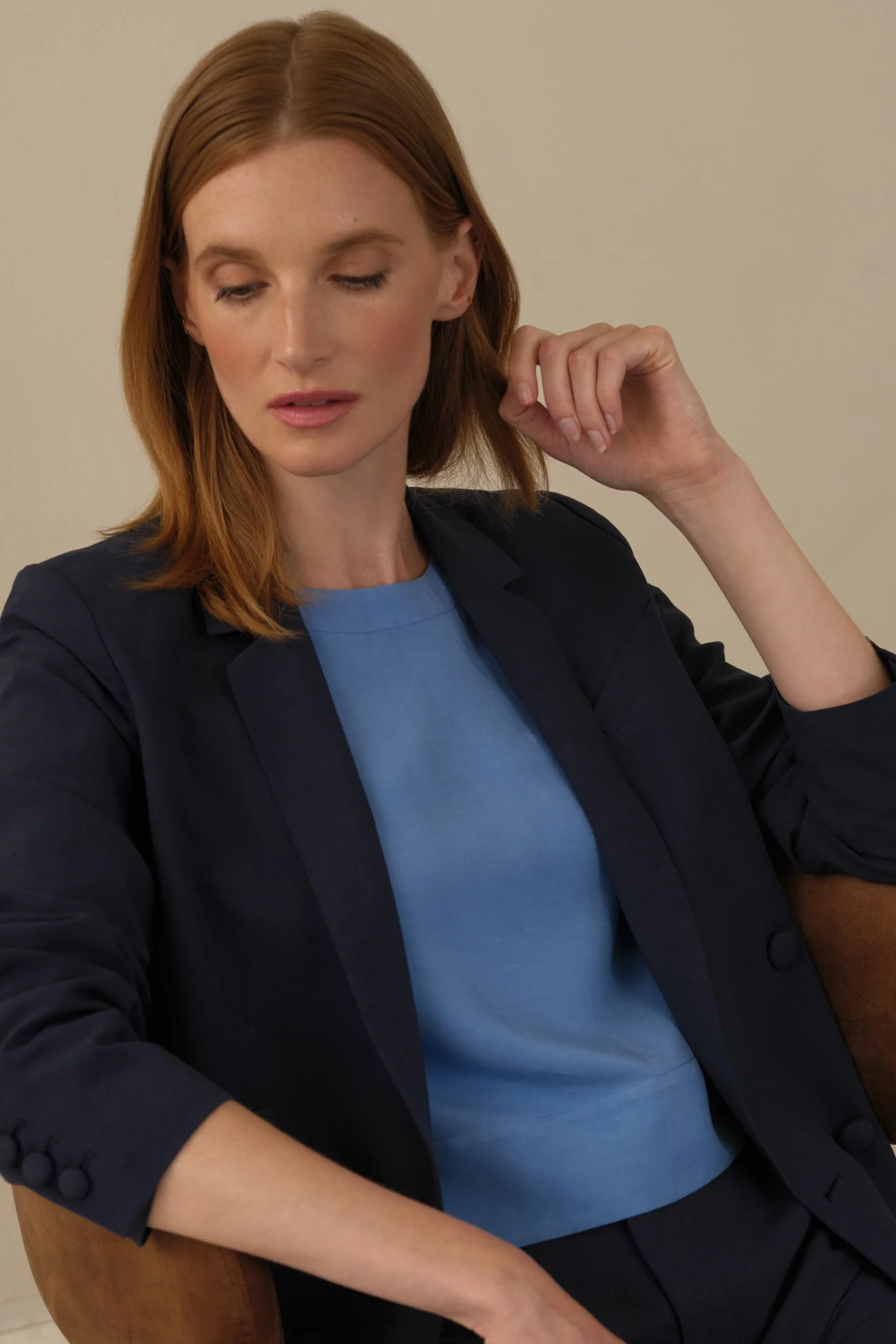 The Ella Linen Tank Neon Blue - Image 4