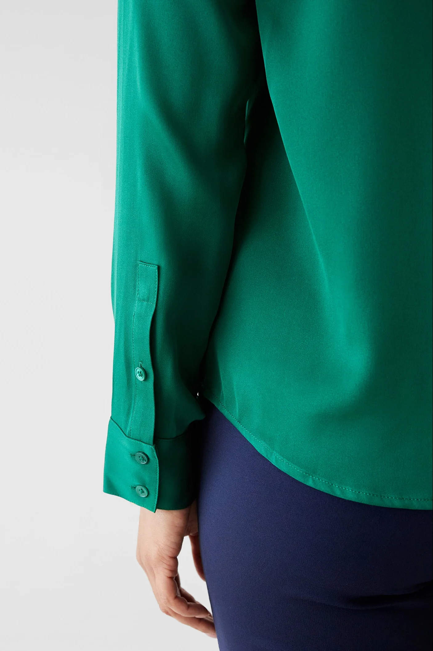 The Grace Silk Long Sleeve Blouse Garden Green - Image 5