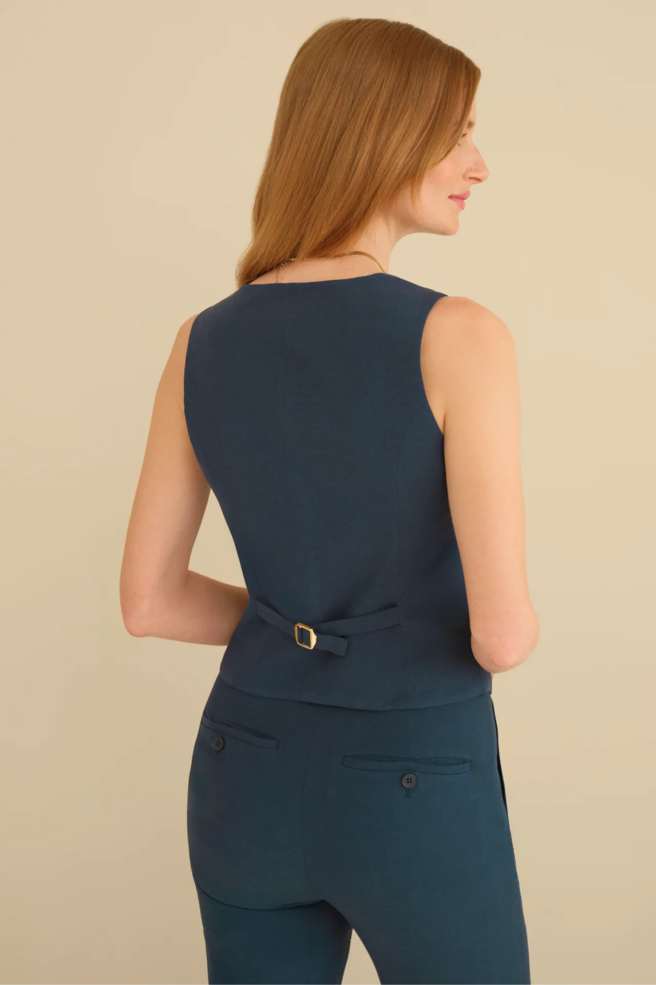 The No Gape Zora Linen Vest Navy - Image 3
